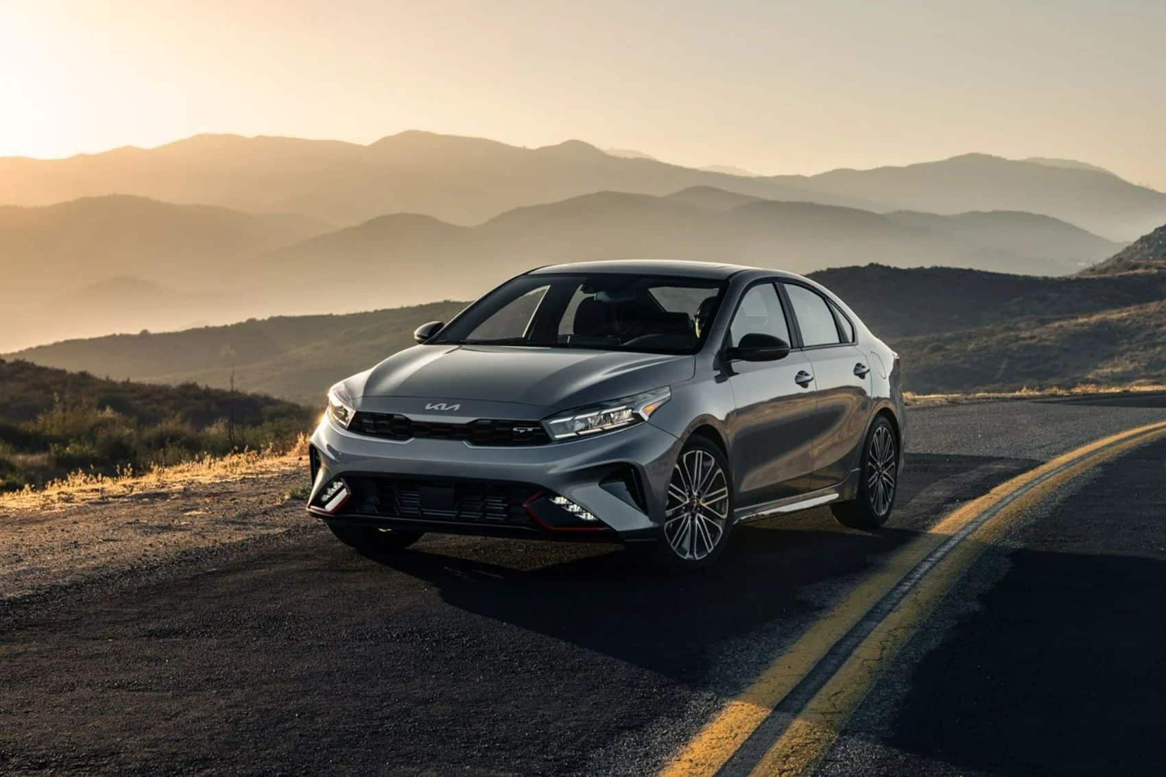 2022 Kia Forte 24